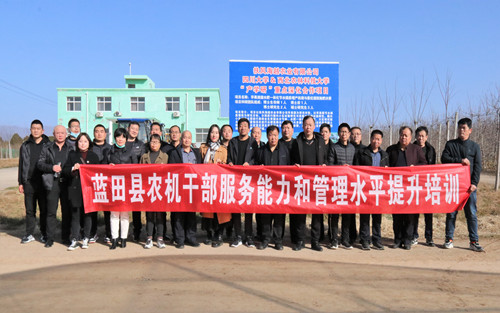 1912914578_副本.jpg
