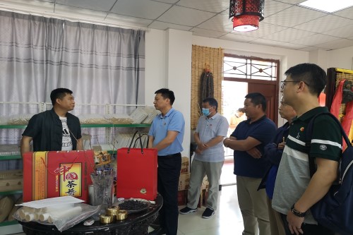 1 (定制).jpg 1 (定制).jpg